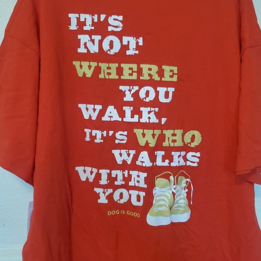 Dog Is Good Mens Never Walk Alone Red Graphic T-Shirt XXL New Sample Cotton